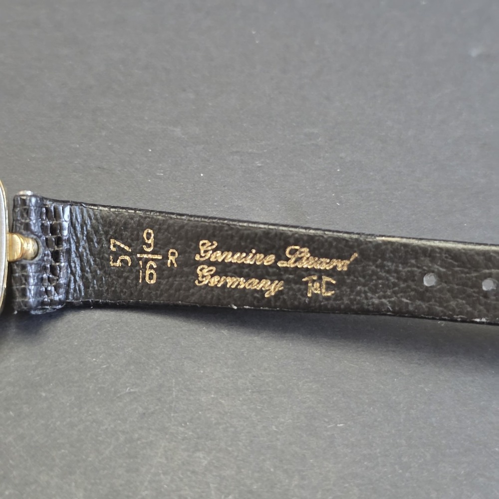Vintage Movado Swiss Square Gold Watch Genuine Lizard Strap Swiss movement works - Picture 4 of 6